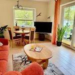 Birkennest Apartment *