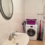 Birkennest Apartment